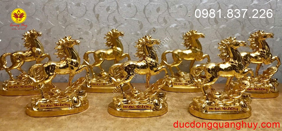 z7303876378868_76a35020020c8290d79728e2d8abdf5d